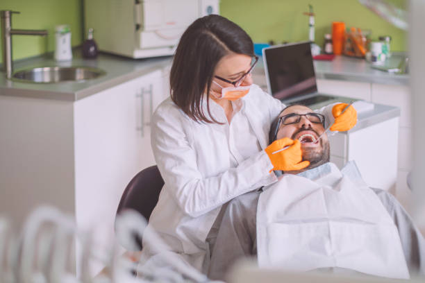 Best Mobile Emergency Dentist in Crenshaw, MS